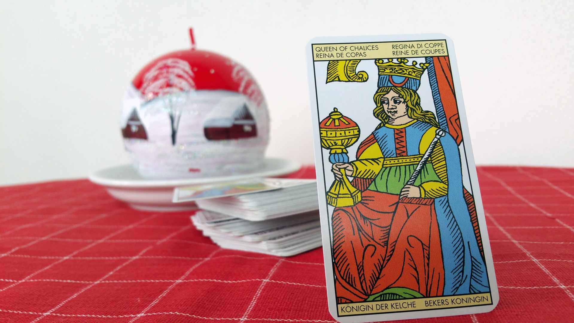 Tarotová karta Královna pohárů